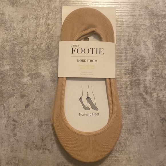 Nordstrom Accessories - NWT Nordstrom 3 Pack Footie Small /Medium Size 5-7